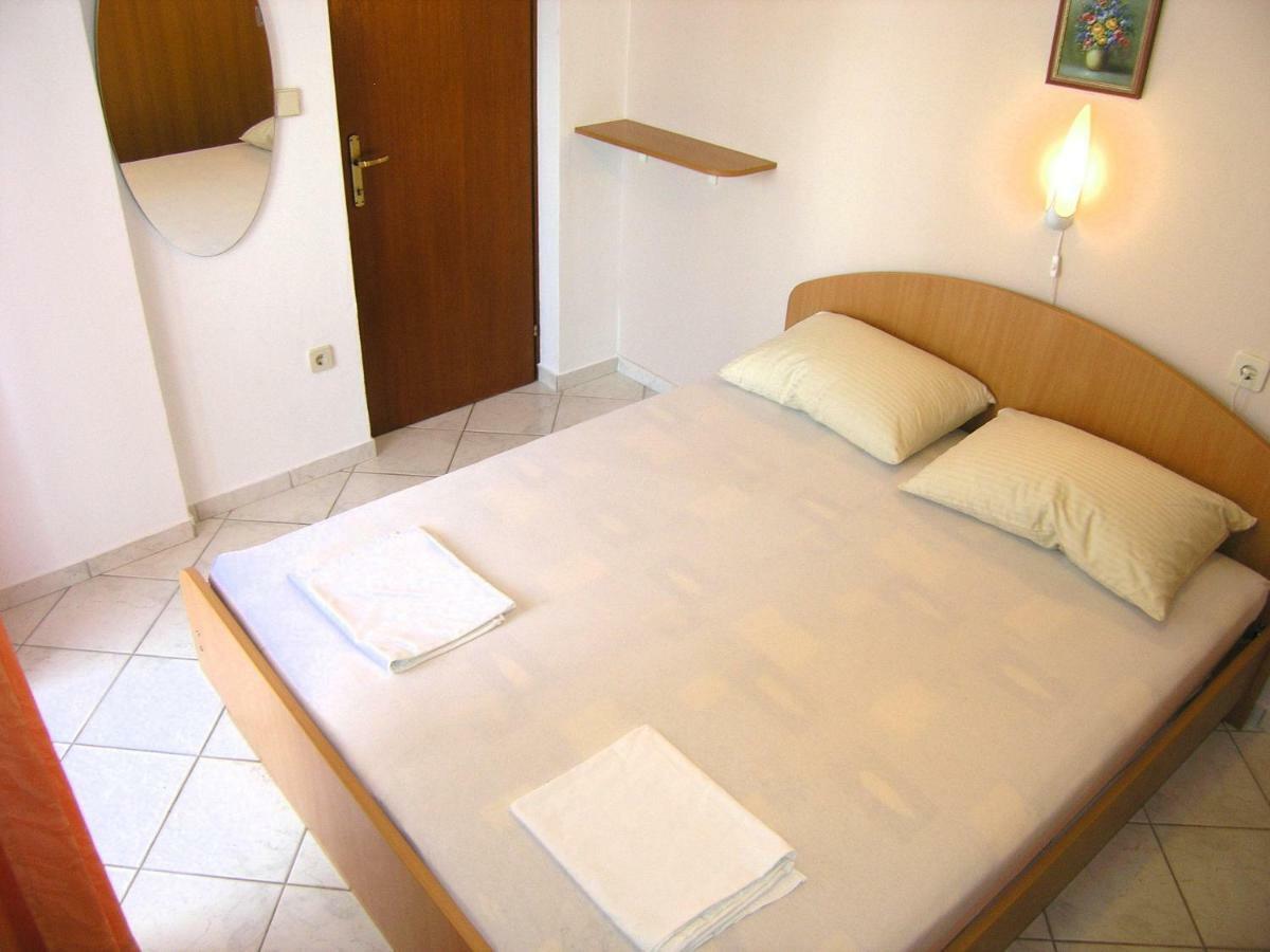 شقة Apartman Juric كرك المظهر الخارجي الصورة